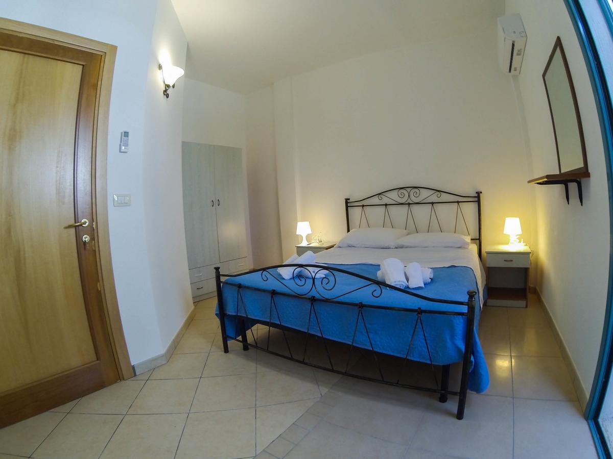 Rooms & Apartments La Spiaggia - Gallipoli Eksteriør bilde